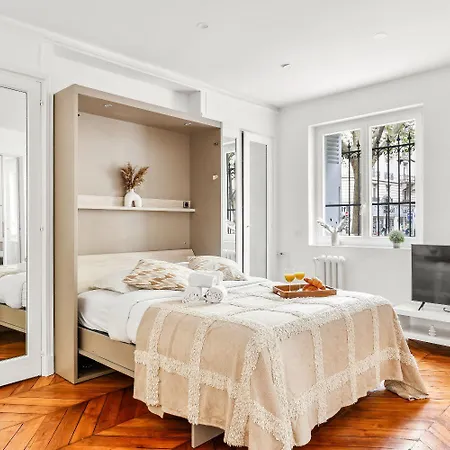 Bnbnova - 1br - Champs-elysees & Arc De Triomphe Appartement Parijs